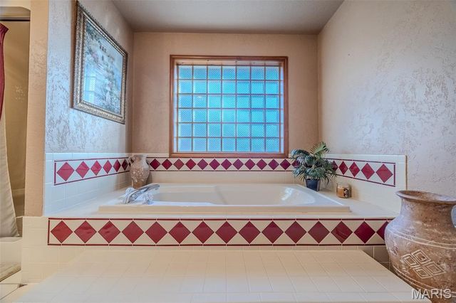 25670 Open Ridge Lane, Lebanon, MO 65536