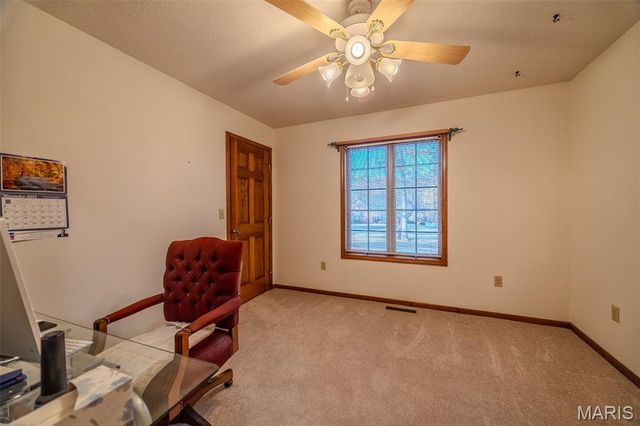 25670 Open Ridge Lane, Lebanon, MO 65536