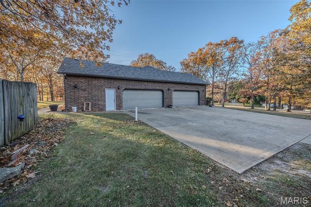 25670 Open Ridge Lane, Lebanon, MO 65536