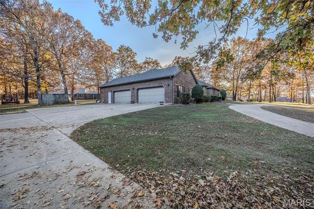 25670 Open Ridge Lane, Lebanon, MO 65536