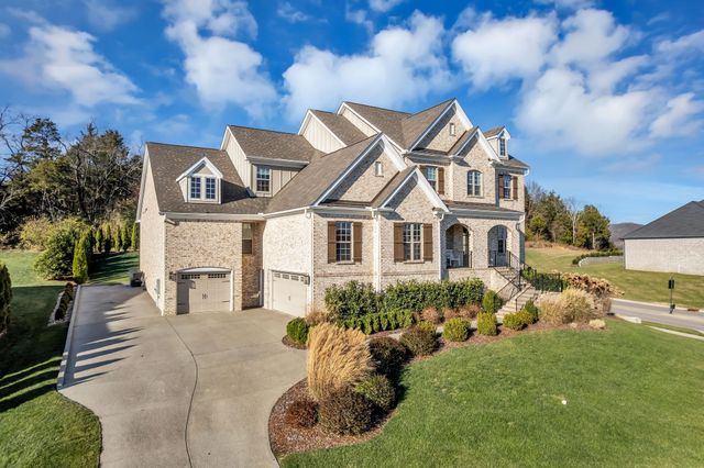 1931 Parade Dr, Brentwood, TN 37027