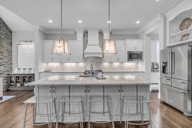 1931 Parade Dr, Brentwood, TN 37027