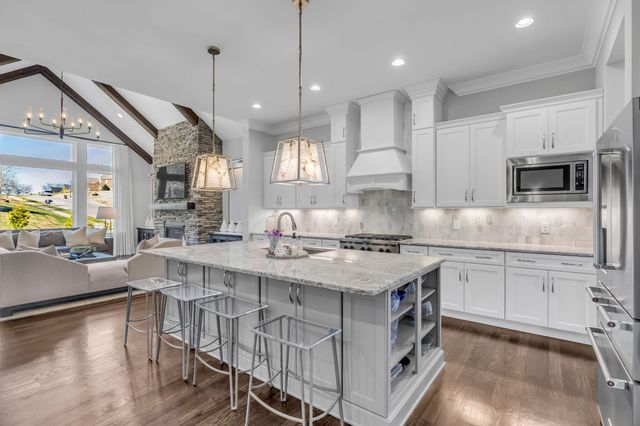 1931 Parade Dr, Brentwood, TN 37027