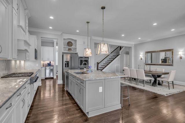 1931 Parade Dr, Brentwood, TN 37027