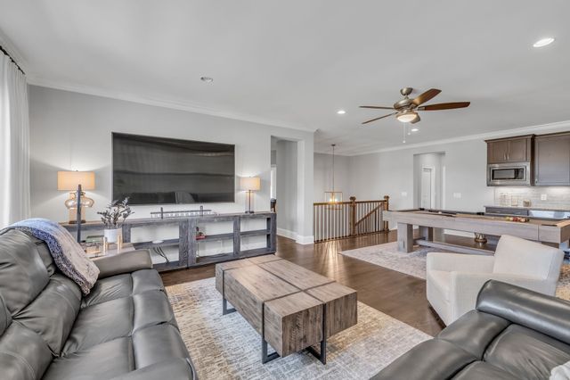 1931 Parade Dr, Brentwood, TN 37027