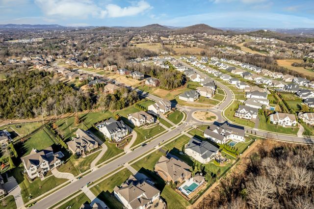 1931 Parade Dr, Brentwood, TN 37027