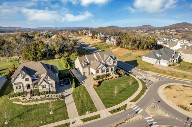 1931 Parade Dr, Brentwood, TN 37027