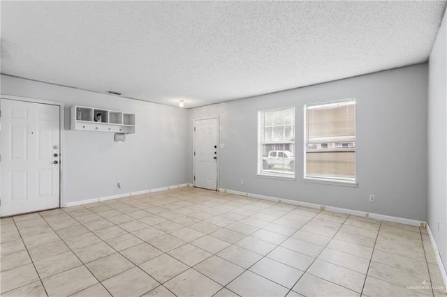 2246 Llano Grande Lane, Edinburg, TX 78542