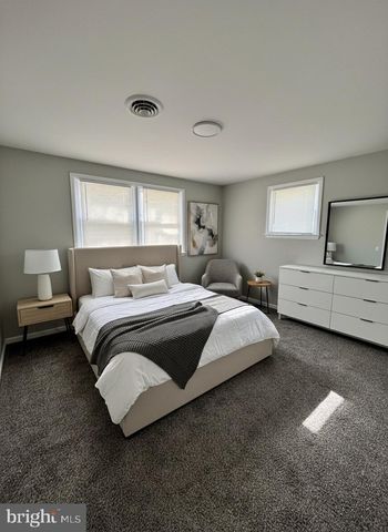 162 KINSLEY RD, Pemberton, NJ 08068