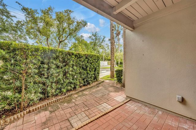 249 W LAKE FAITH DRIVE 205, Maitland, FL 32751