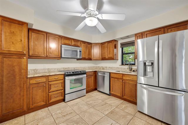 249 W LAKE FAITH DRIVE 205, Maitland, FL 32751