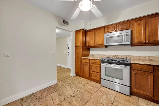 249 W LAKE FAITH DRIVE 205, Maitland, FL 32751