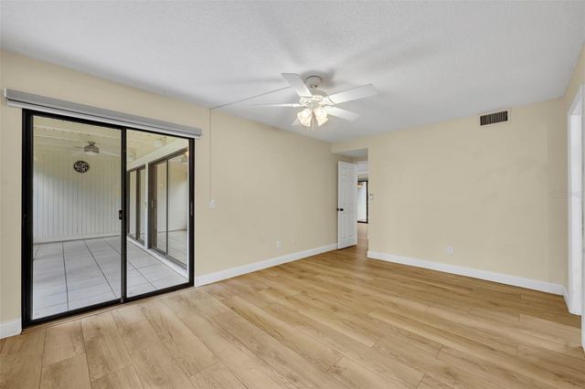 249 W LAKE FAITH DRIVE 205, Maitland, FL 32751