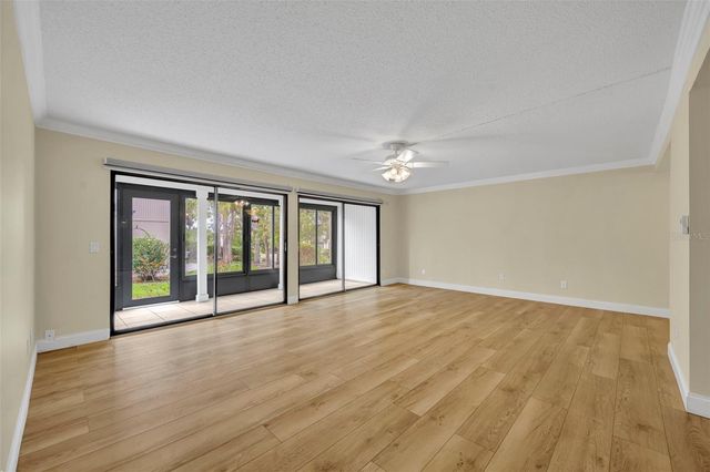 249 W LAKE FAITH DRIVE 205, Maitland, FL 32751