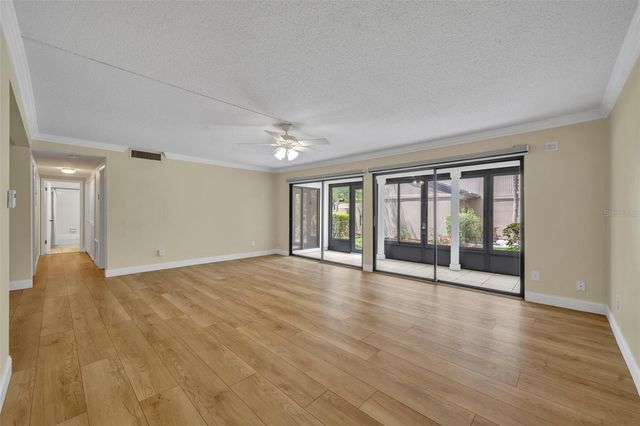 249 W LAKE FAITH DRIVE 205, Maitland, FL 32751
