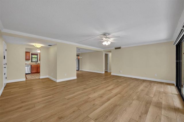 249 W LAKE FAITH DRIVE 205, Maitland, FL 32751