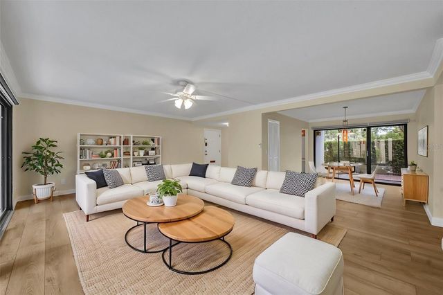 249 W LAKE FAITH DRIVE 205, Maitland, FL 32751