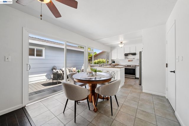 7747 Desertwood Ln, Pleasanton, CA 94588