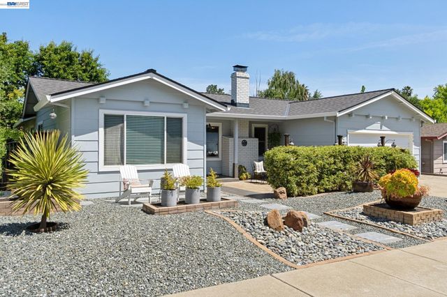 7747 Desertwood Ln, Pleasanton, CA 94588