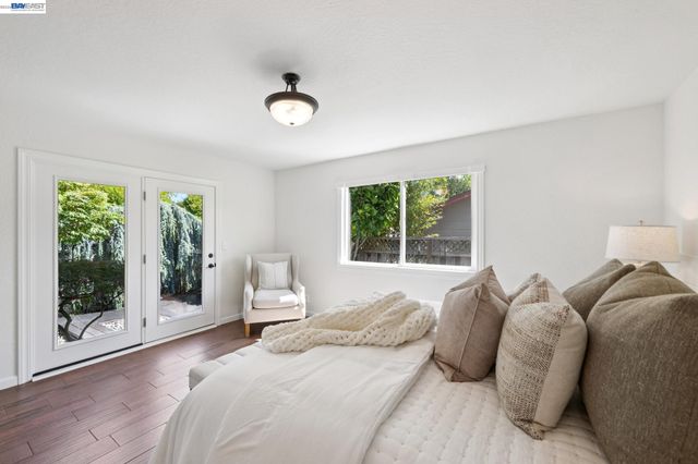 7747 Desertwood Ln, Pleasanton, CA 94588