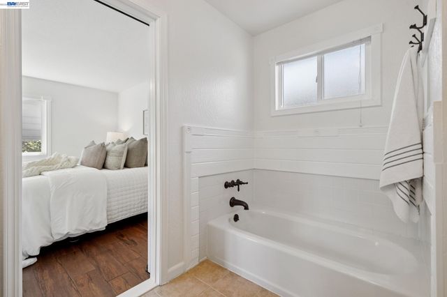 7747 Desertwood Ln, Pleasanton, CA 94588