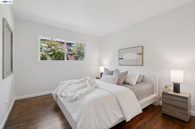 7747 Desertwood Ln, Pleasanton, CA 94588