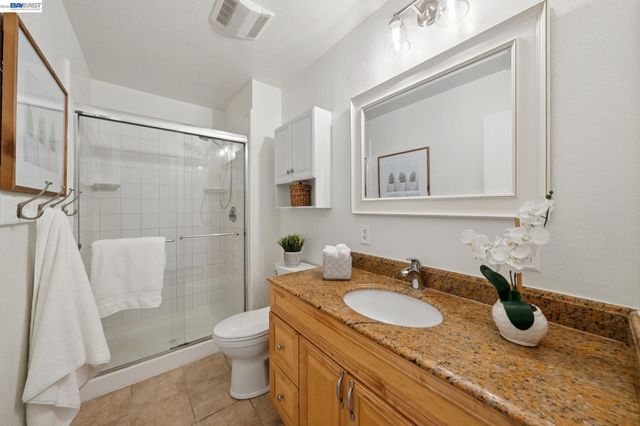 7747 Desertwood Ln, Pleasanton, CA 94588