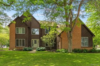 7 Opal Court, Amherst, NY 14051