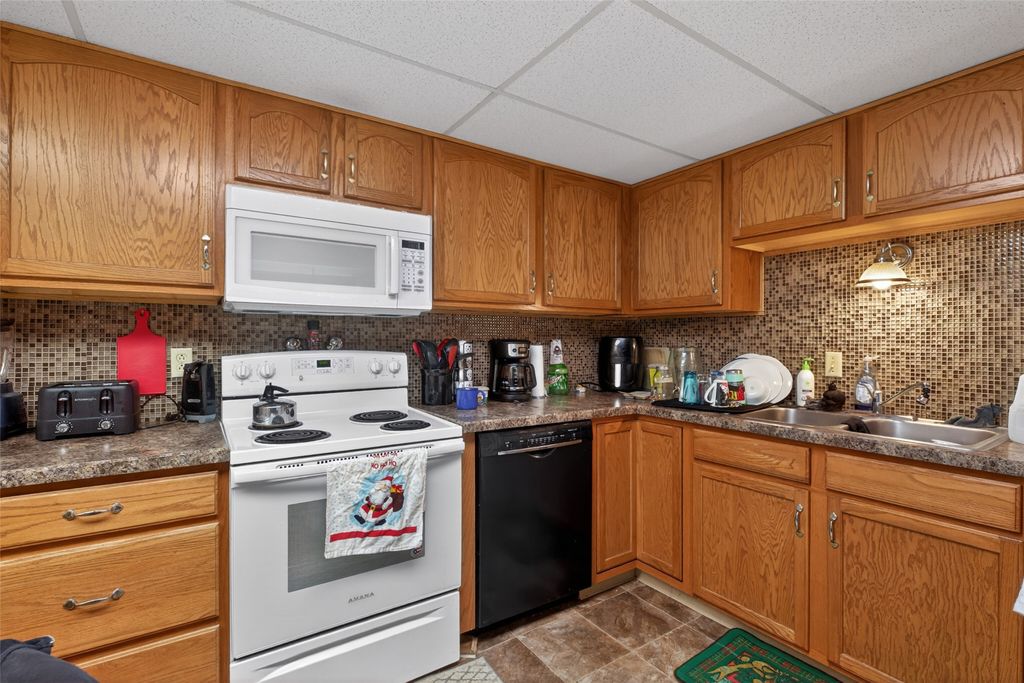 1721 9th Avenue S, Great Falls, MT 59405 photo 32