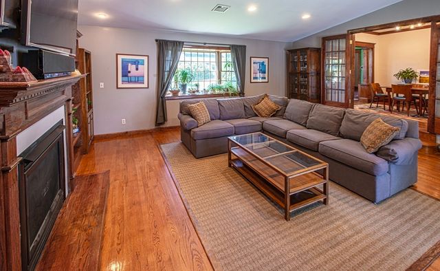 107 Lyman St, South Hadley, MA 01075