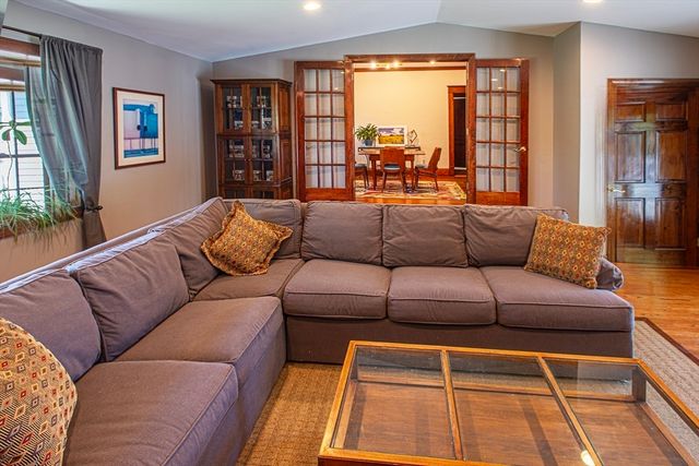 107 Lyman St, South Hadley, MA 01075