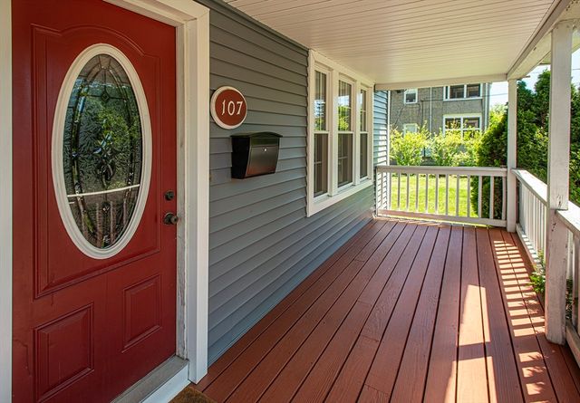 107 Lyman St, South Hadley, MA 01075