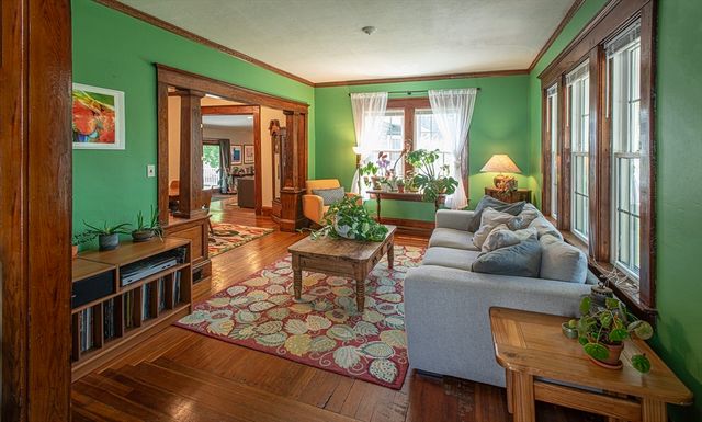 107 Lyman St, South Hadley, MA 01075