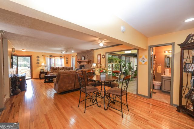 1142 Hammett Road, Lagrange, GA 30241