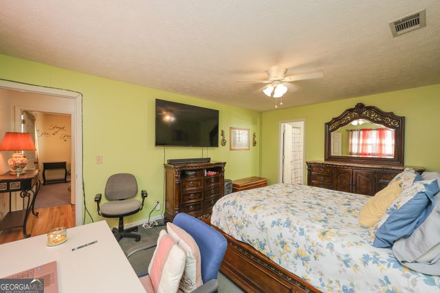 1142 Hammett Road, Lagrange, GA 30241