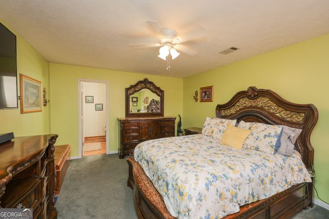 1142 Hammett Road, Lagrange, GA 30241