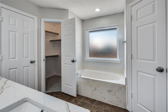 3657 Village Green Drive, Grand Prairie, TX 75052