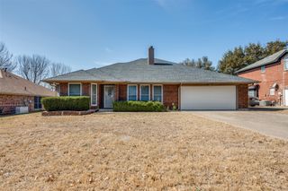 3657 Village Green Drive, Grand Prairie, TX 75052