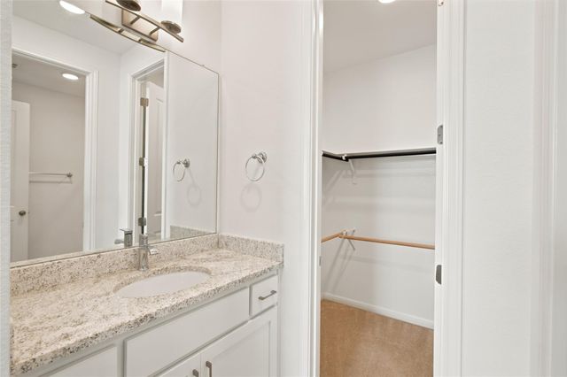 1108 Trevi Fontana DR, Leander, TX 78641