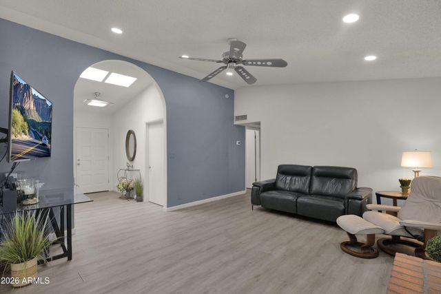 8832 E FRIESS Drive, Scottsdale, AZ 85260