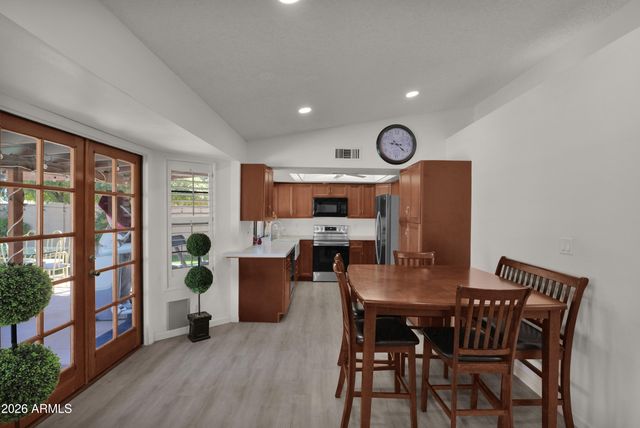8832 E FRIESS Drive, Scottsdale, AZ 85260