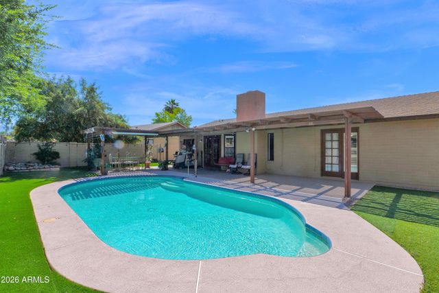 8832 E FRIESS Drive, Scottsdale, AZ 85260