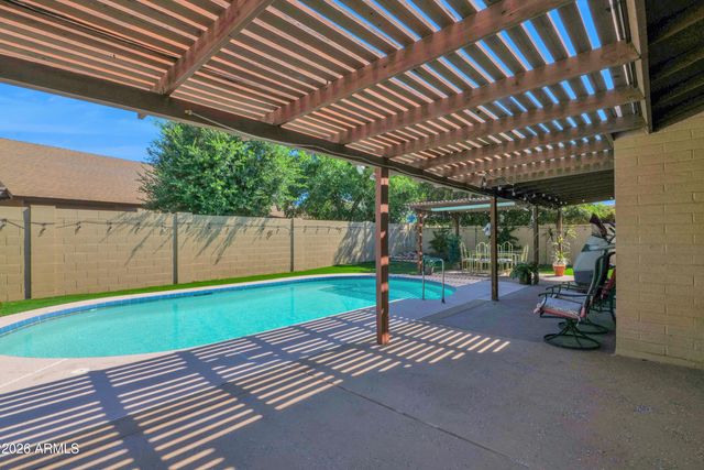 8832 E FRIESS Drive, Scottsdale, AZ 85260
