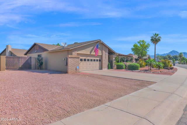 8832 E FRIESS Drive, Scottsdale, AZ 85260