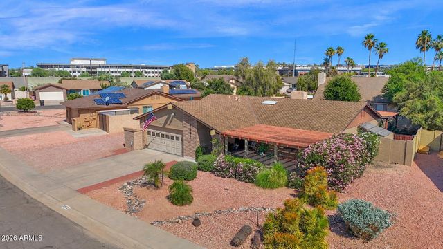 8832 E FRIESS Drive, Scottsdale, AZ 85260