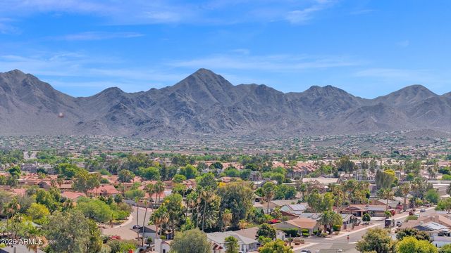 8832 E FRIESS Drive, Scottsdale, AZ 85260