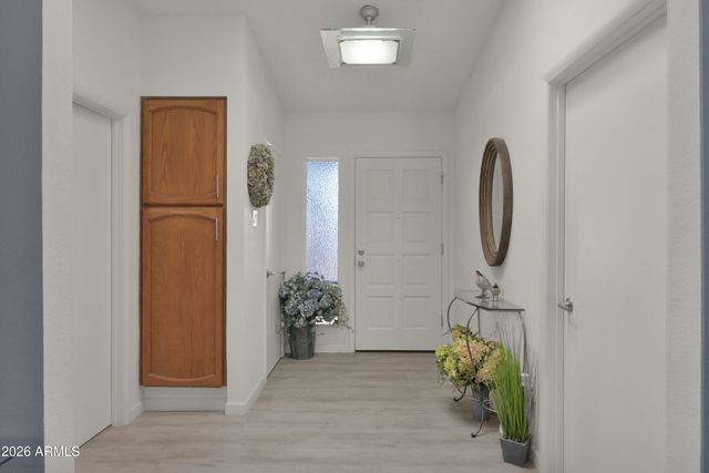 8832 E FRIESS Drive, Scottsdale, AZ 85260