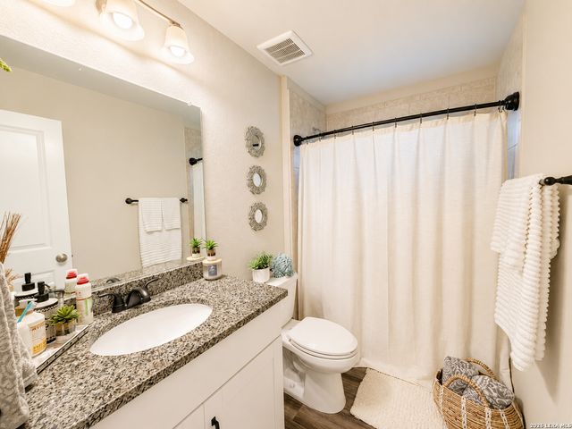 5549 Black Walnut, Bulverde, TX 78163