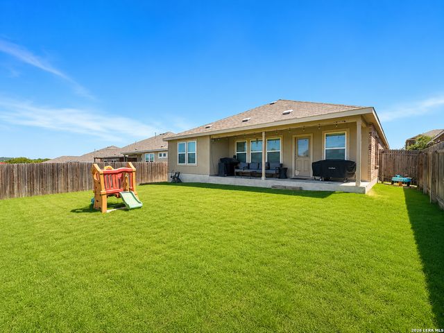 5549 Black Walnut, Bulverde, TX 78163
