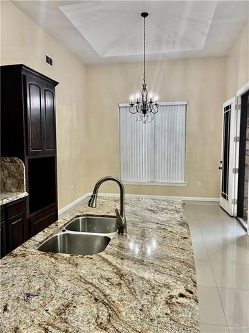 905 Villa Del Prado, Donna, TX 78537